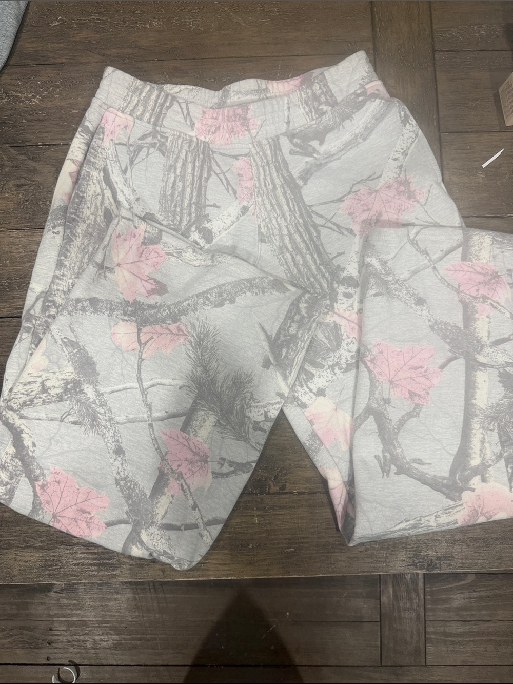 Hollister Women’s Gray & Pink Camouflage Lounge Pants
